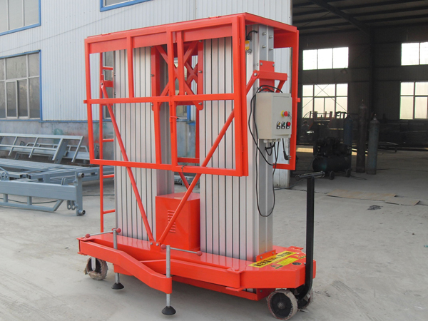 雙|四軌式升降貨梯 